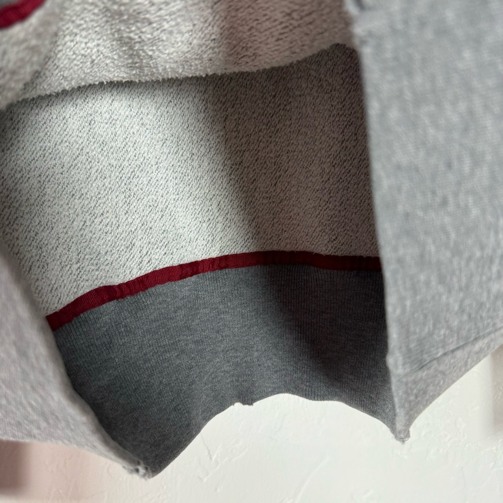 VTG Y2K A&F Abercrombie & Fitch Hoodie Pullover Sweatshirt Grey Fleece Lined Red - Picture 5 of 10